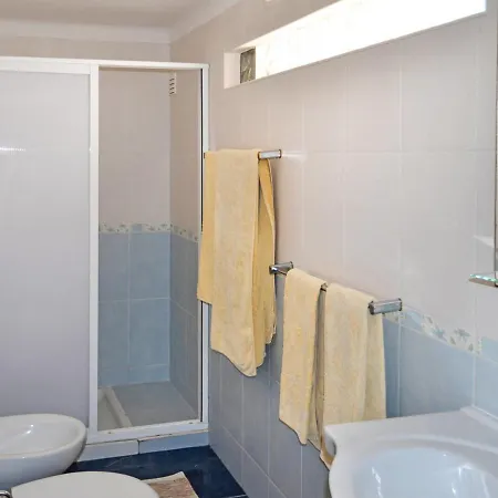 Vau Sleeps 13 With Pool And Wifi Вилла Вау