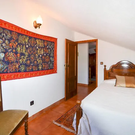 Vau Sleeps 13 With Pool And Wifi Вилла *